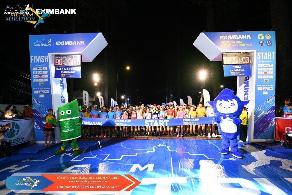 to chuc giai chay dem 13